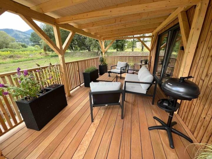 Domcek Pod Vezami S Virivkou A Grilom, Pri Termalnom Kupalisku Apartment Liptovsky Jan Luaran gambar